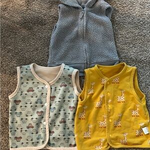 3-pc toddler's indoor/outdoor cute Vest bundle 24m+
